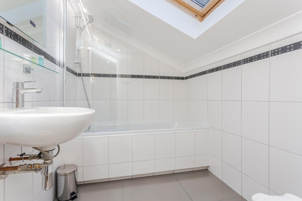 Cleveland House Aparthotel London Bagian luar foto